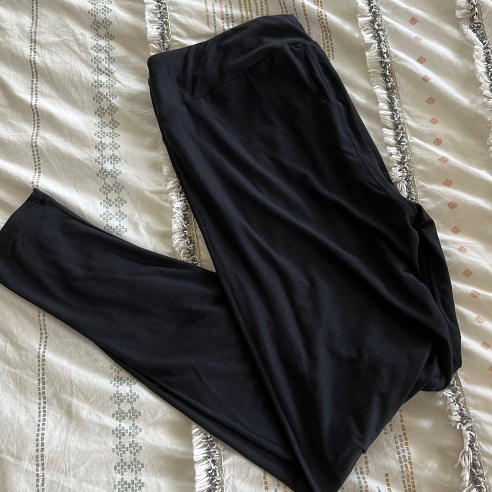 Black tall and curvy leggings